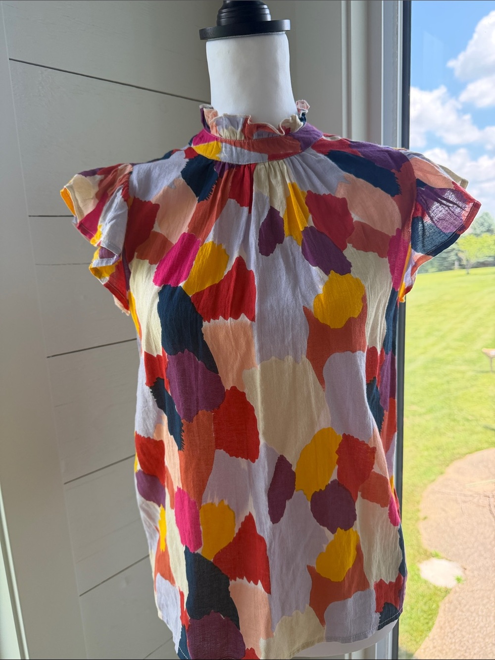 THML Multicolor Abstract Spot Ruffle Sleeve Top